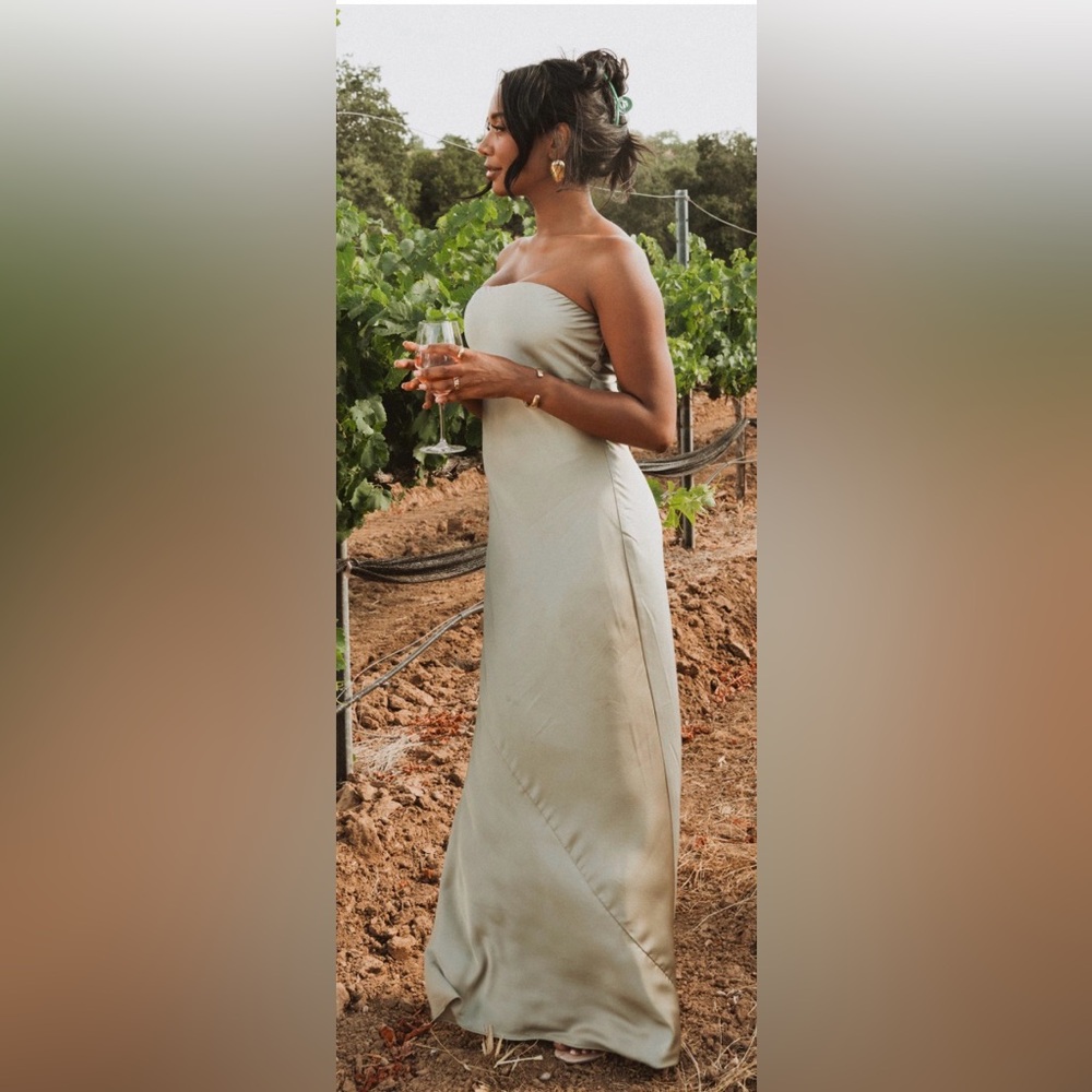 Show me your MUMU Taylor tube maxi dress in‎ sage XS